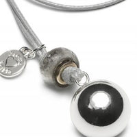 proudmama, zwangerschapsketting, babybel grijs koord bal verzilverd