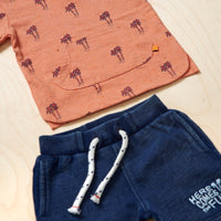 Shirt / top kort, here comes the fun - koraal palm, Feetje