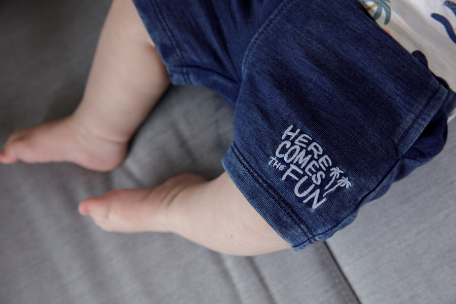 Broek kort, here comes the fun - Feetje